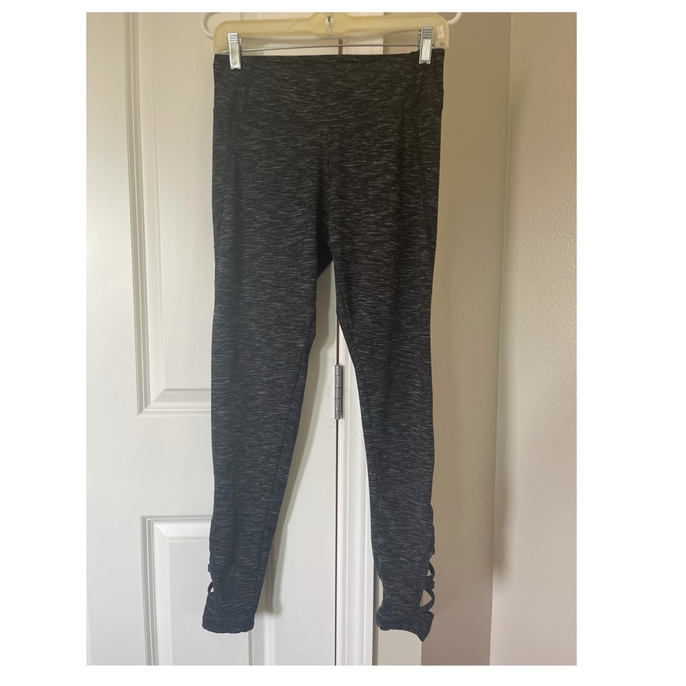 Yoga Balance Collection workout leggings SZ: M